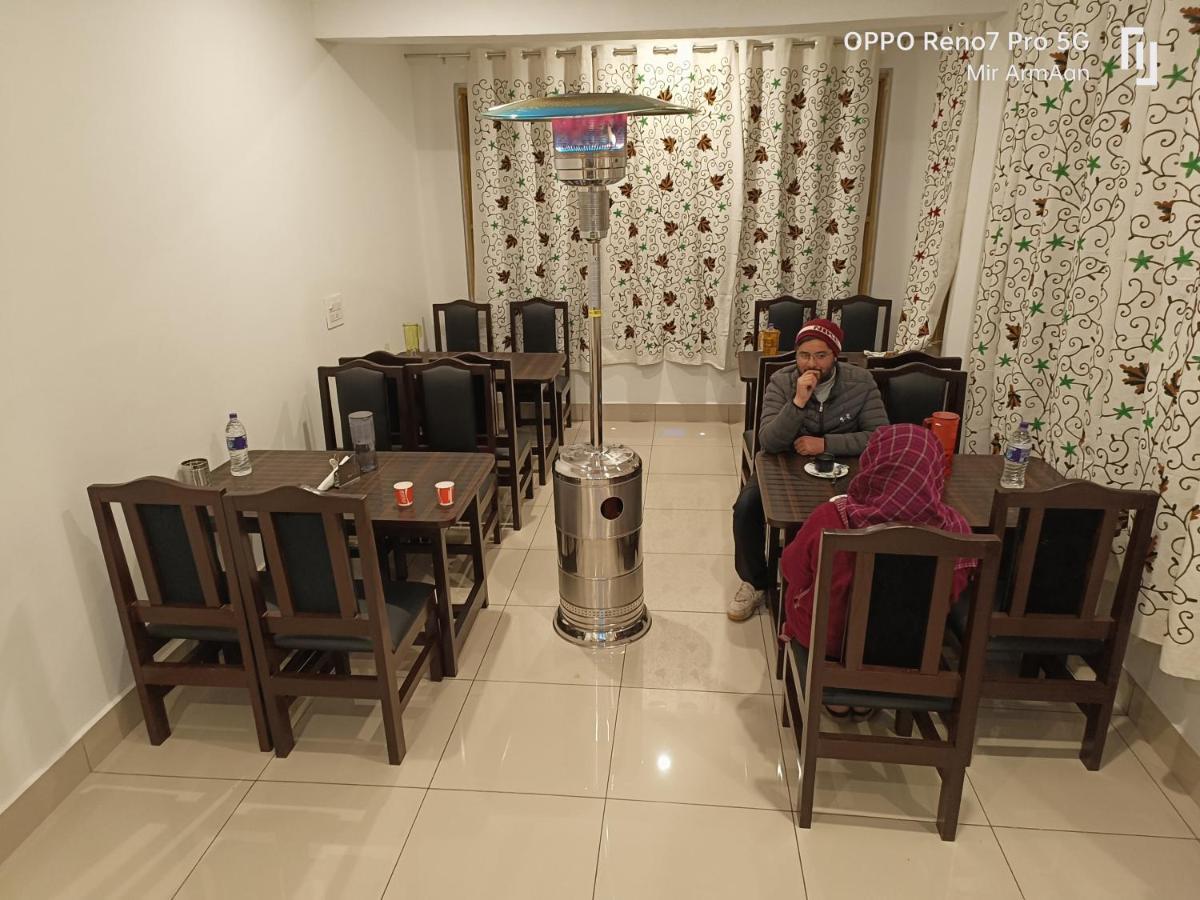 Hotel Gulmarg Residency, Kunzer Gulmarg Exterior photo